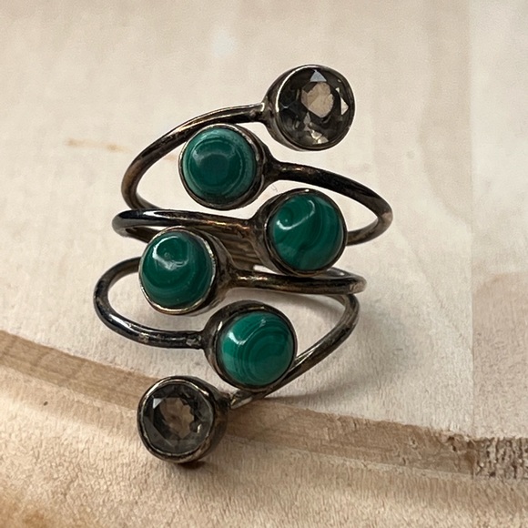 Natural Sublime quality Malachite .925 Sterling Silver ring size 75